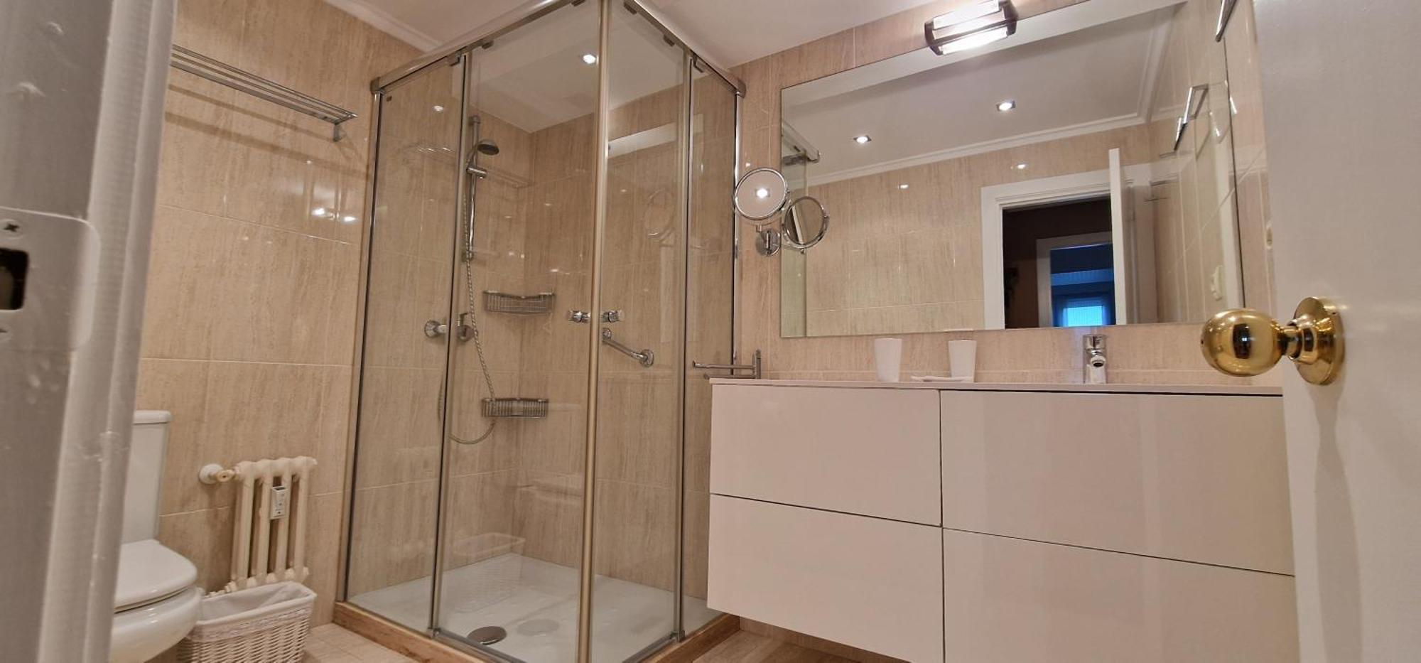 Parque Begona - Amplio Piso Para 6 Pax Y Centrico - Vut-4528-As Gijón Kültér fotó